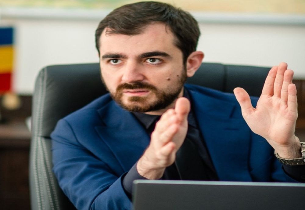 Claudiu Năsui (USR): În ultimii 6 ani, pensiile speciale au crescut cu 73%, în 2021 au crescut cu încă 8% faţă de 2020