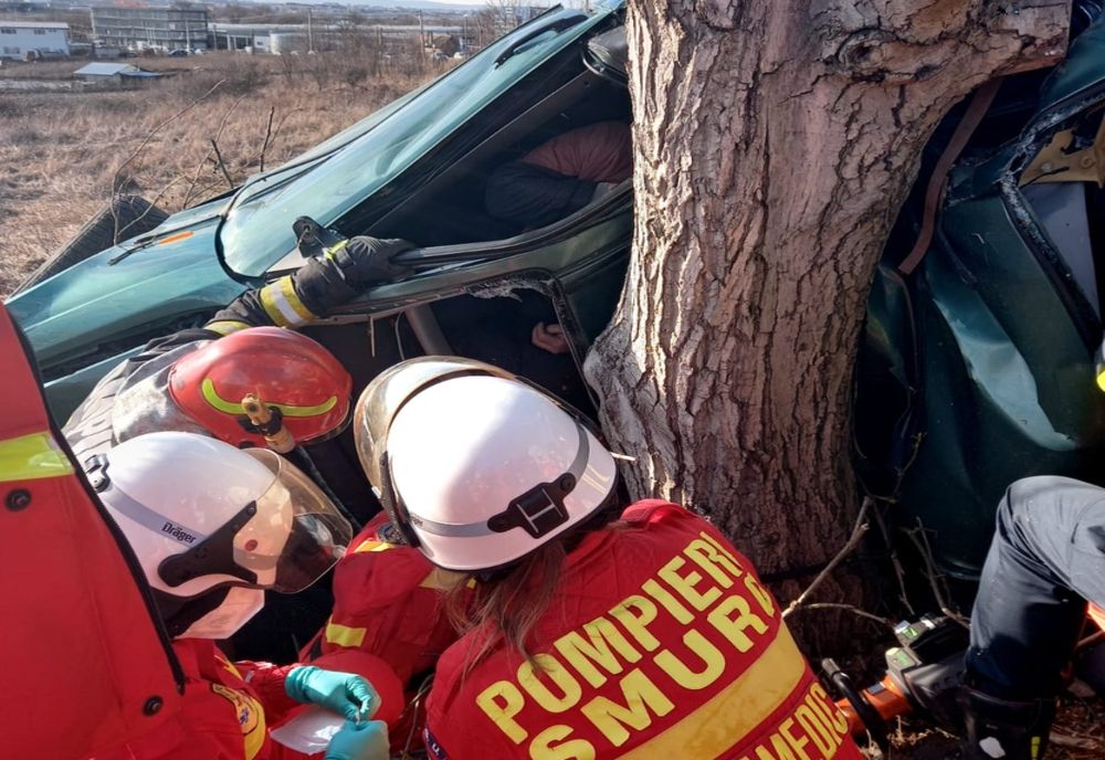 Grav accident rutier la ieşirea din Sibiu! O persoană a murit!