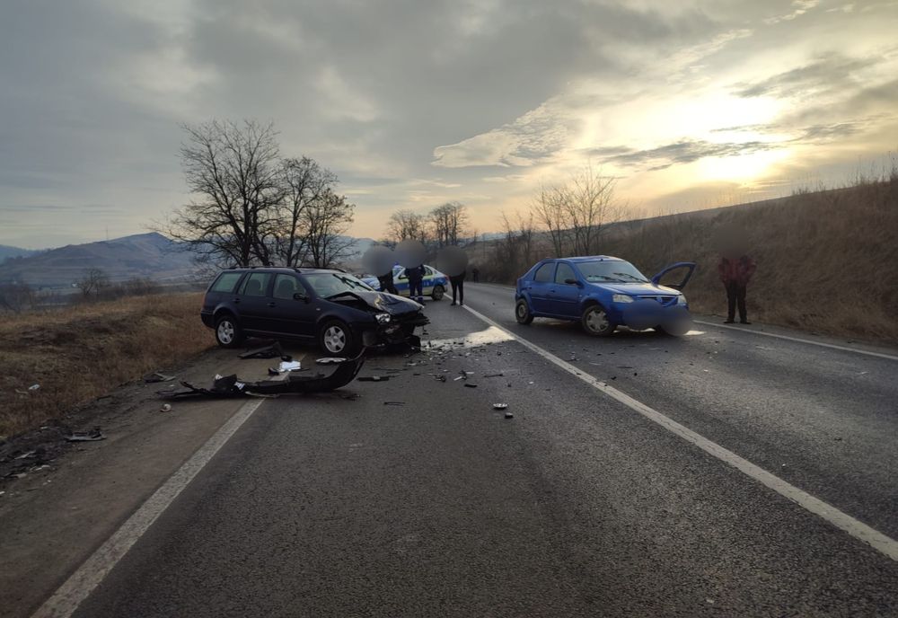 Trafic blocat la ieșirea din localitatea Târnava