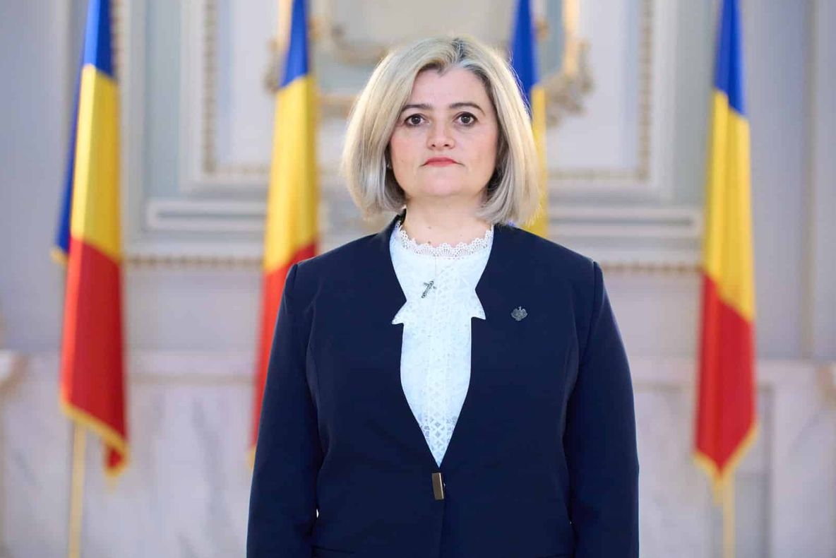 LUMINIȚA PĂUCEAN-FERNANDES (SENATOR AUR): „O ȚARĂ FĂRĂ LIBERTATE E DOAR O ÎNCHISOARE CU GRATII CARE NU SE VĂD!”