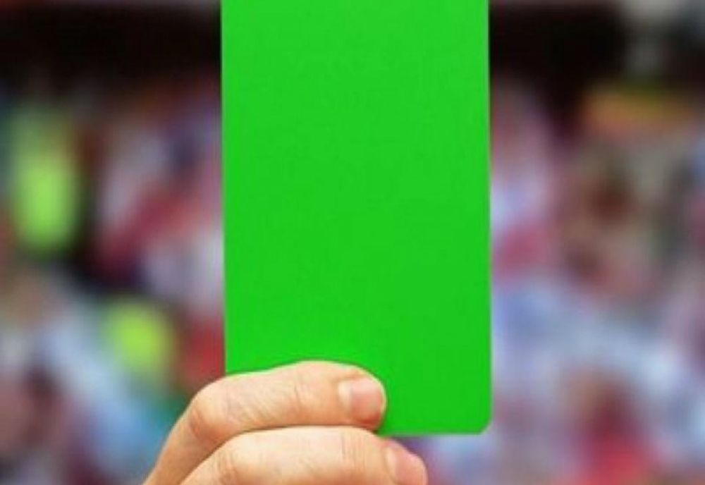 CARTONAȘUL VERDE, O NOUĂ INOVAȚIE ÎN FOTBAL