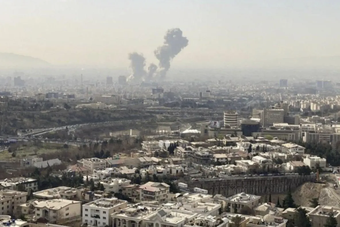 Israelul a atacat Iranul în urmă cu puțin timp. Explozii în Teheran și mai multe orașe importante. Ayatollahul Ali Khamenei, dus într-un loc sigur - LIVE TEXT/VIDEO