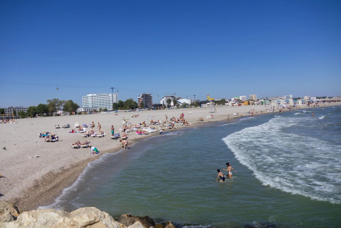 Cazare de la 38 de lei pe noapte pe litoral în weekendul de Rusalii