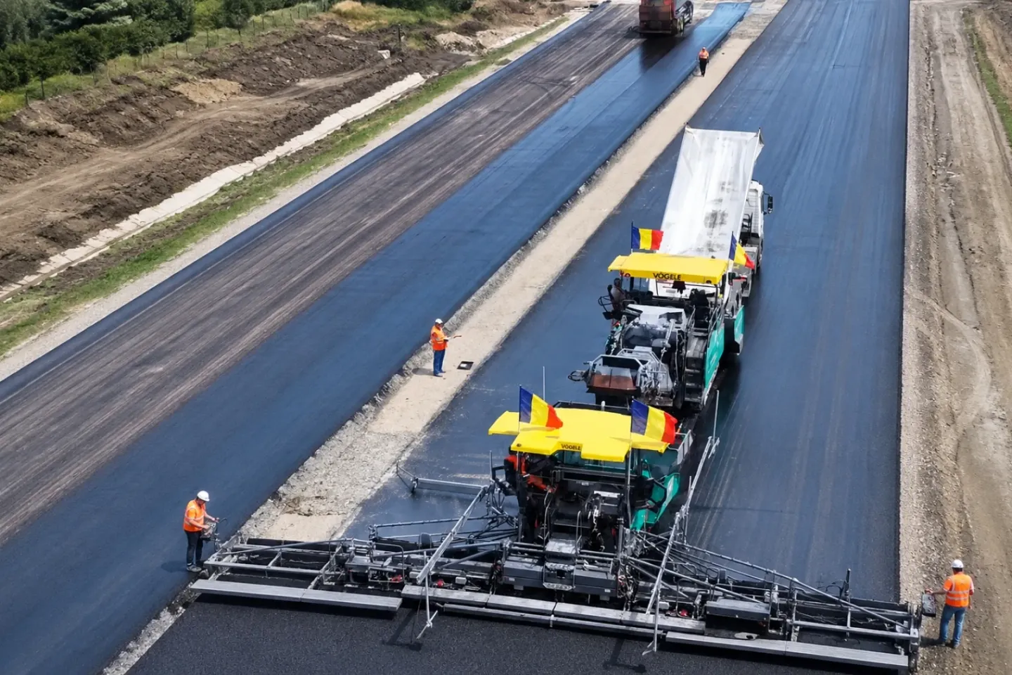 Vești bune pentru șoferi. Un nou tronson de autostradă se va deschide până la finalul anului -VIDEO