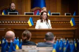 Ucraina are începând de joi un nou guvern