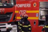 Incendiu puternic într-un bloc din Sibiu: 50 de persoane se aflau în interior