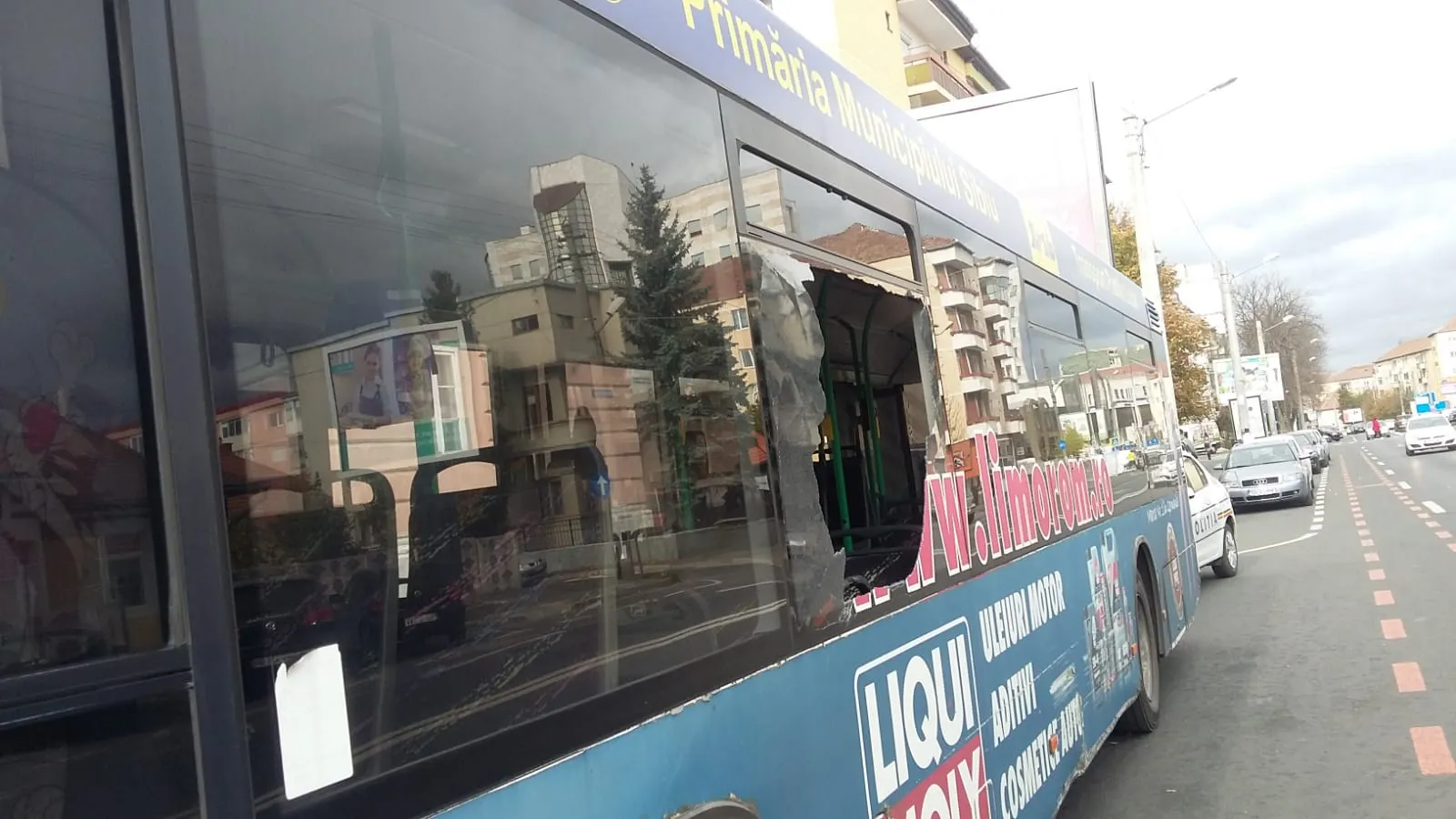 Autobuz