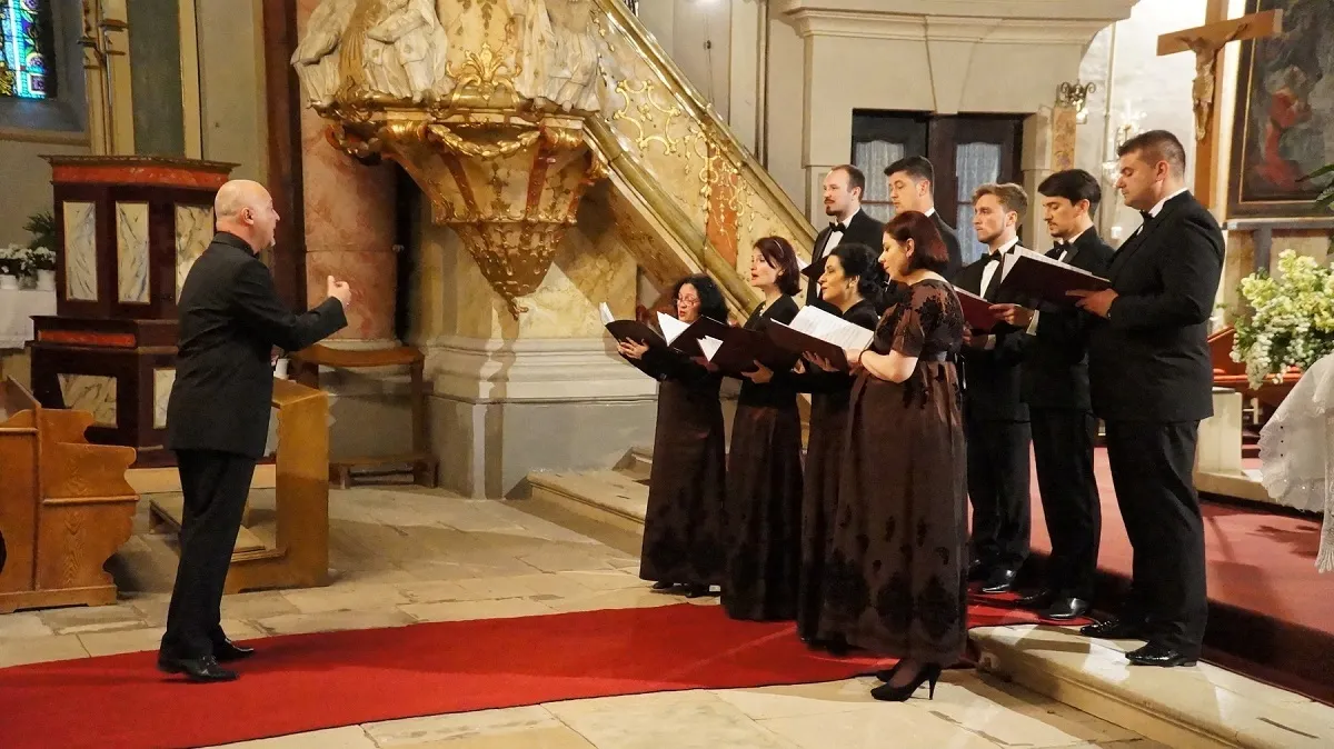2018_05_15_1_acapella-revine-pentru-a_15736