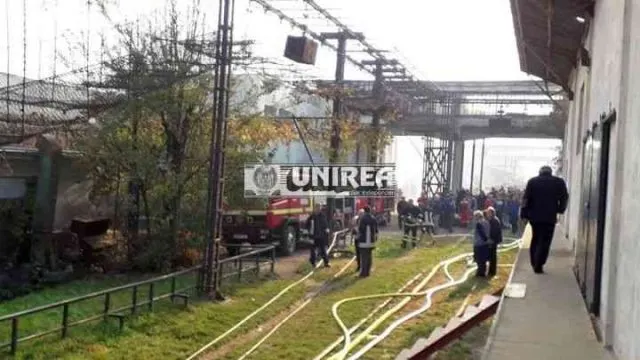 incendiu-fabrica-de-arme-Cugir002-640x360