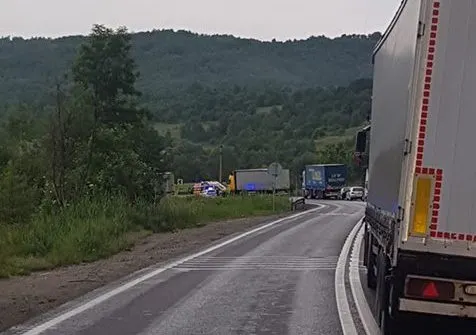 accident-Hula-Bradului-trafic-blocat