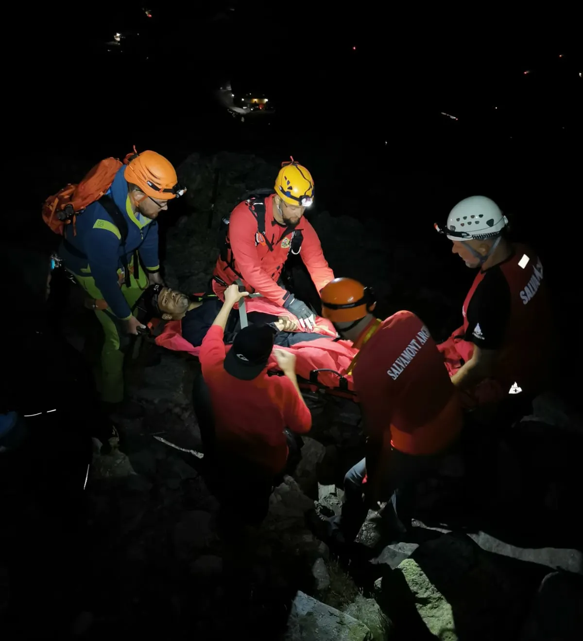 8b94c2e0-933c-4a84-81ff-90cea40eacad