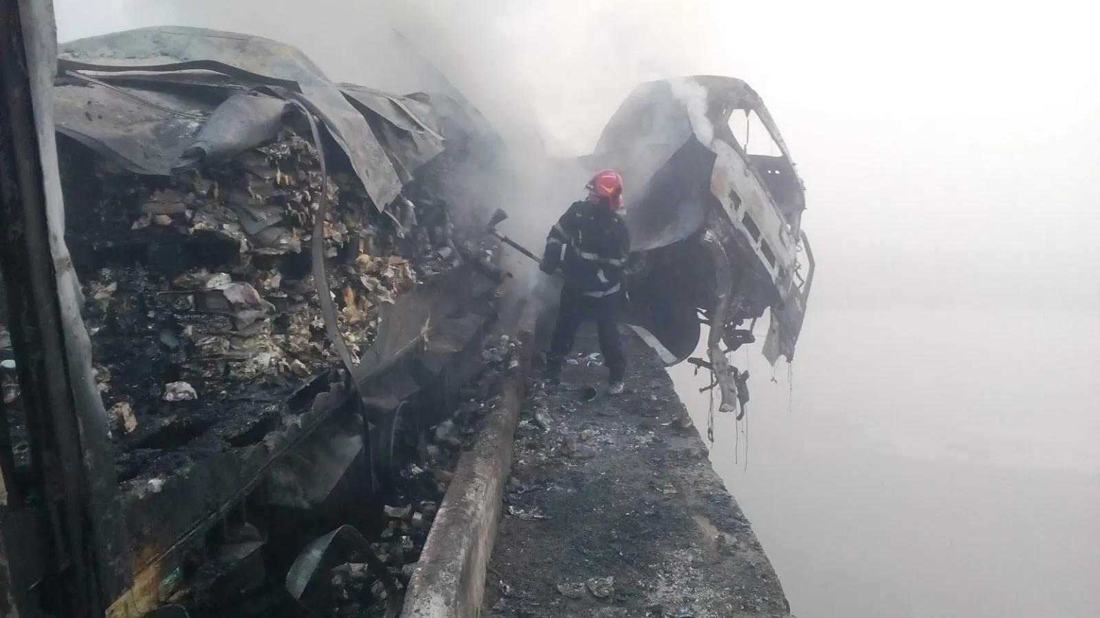 incendiu tir