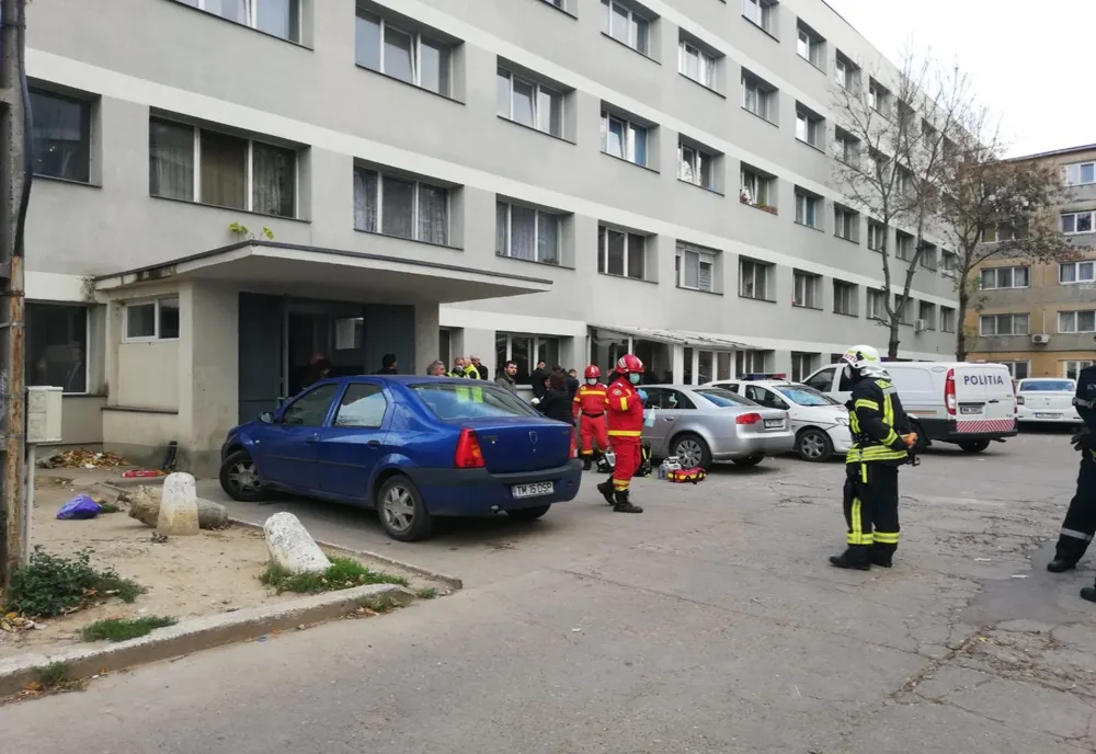 ISU Sibiu intervine în Timișoara cu un echipaj specializat în detectarea substanțelor toxice