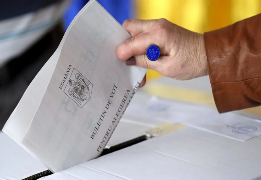 Peste 10.000 de oameni au votat în județul Sibiu până la 8.45