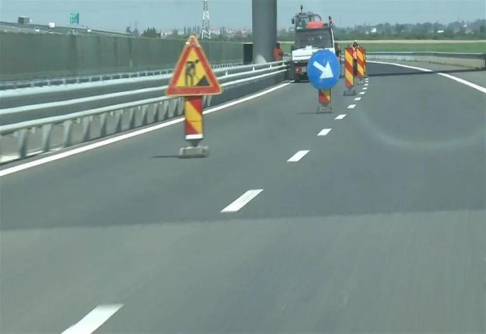 Lucrări de reparații la carosabil, pe A1 Sibiu - Deva. Restricții de circulație