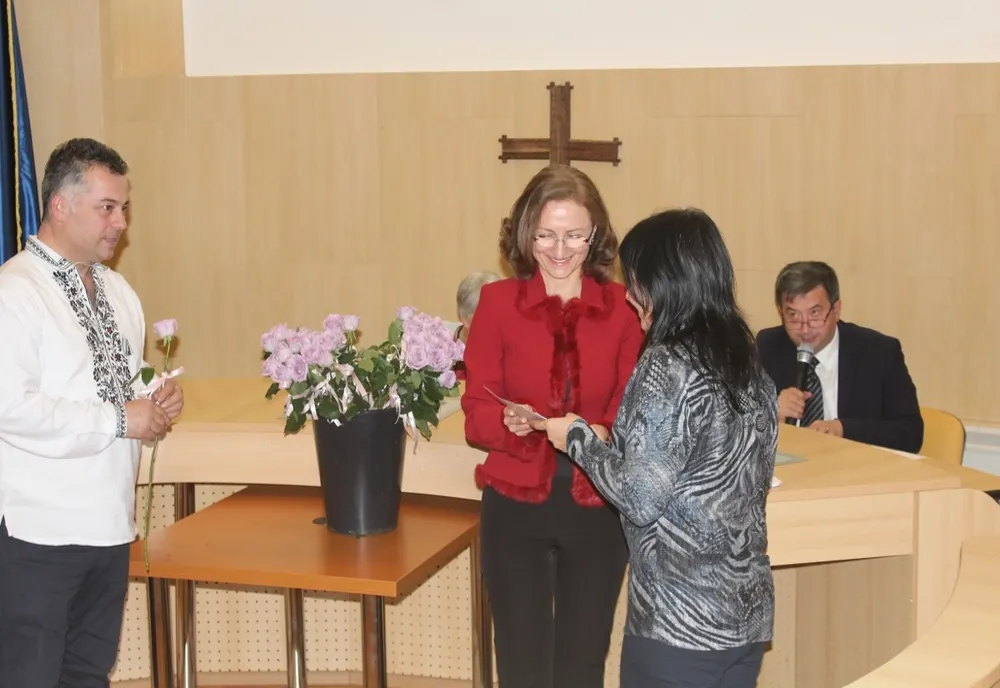 Premii de 56.300 lei din partea Consiliului Județean pentru elevii și profesorii din județul Sibiu