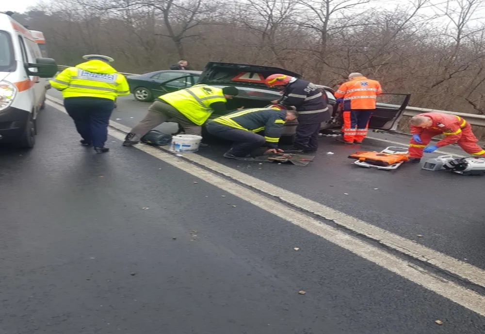 Accident pe DN1, la Hula Bradului. Patru mașini implicate