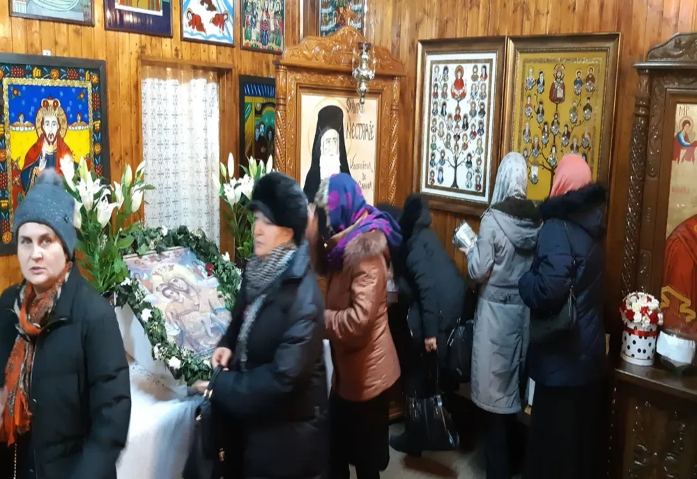 Icoana Făcătoare de Minuni a Maicii Domnului va mai sta până joi la Sibiu