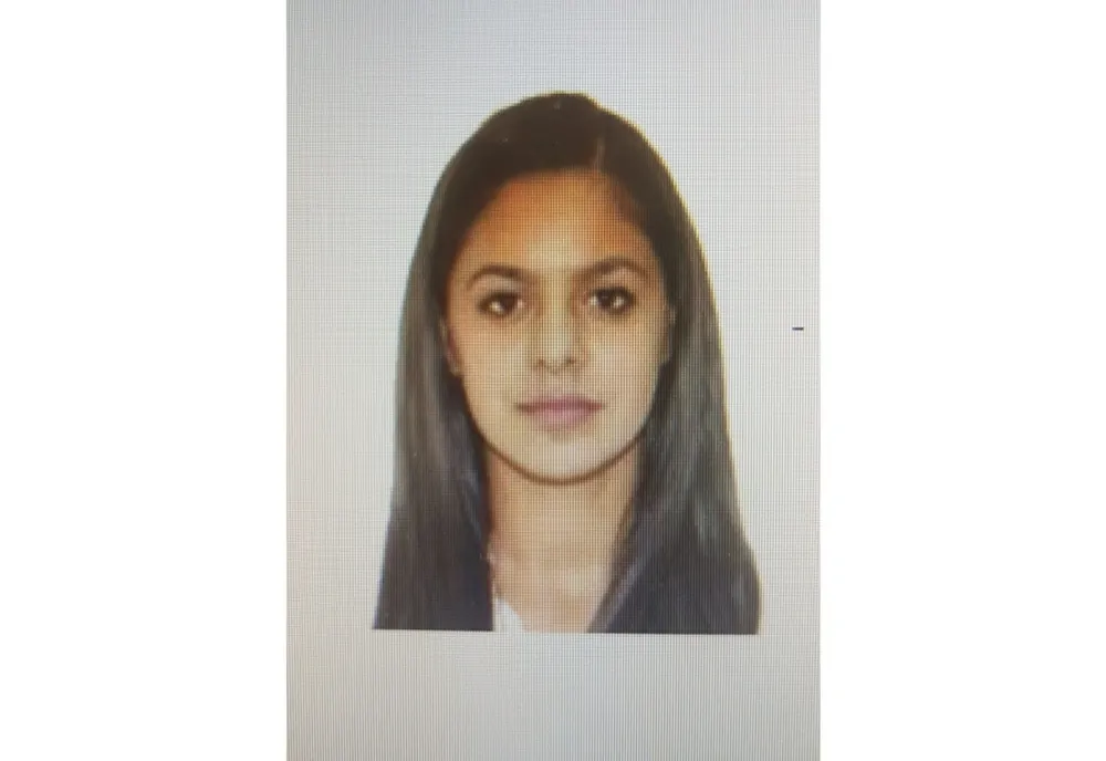 Tânăra din Tălmaciu, dată dispărută, activă pe Facebook. Le-a spus polițiștilor că nu vrea să se întoarcă acasă