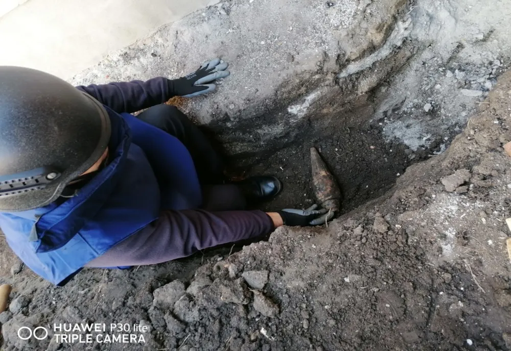  Element de muniție, descoperit în curtea unui sibian de pe strada Londra din Sibiu