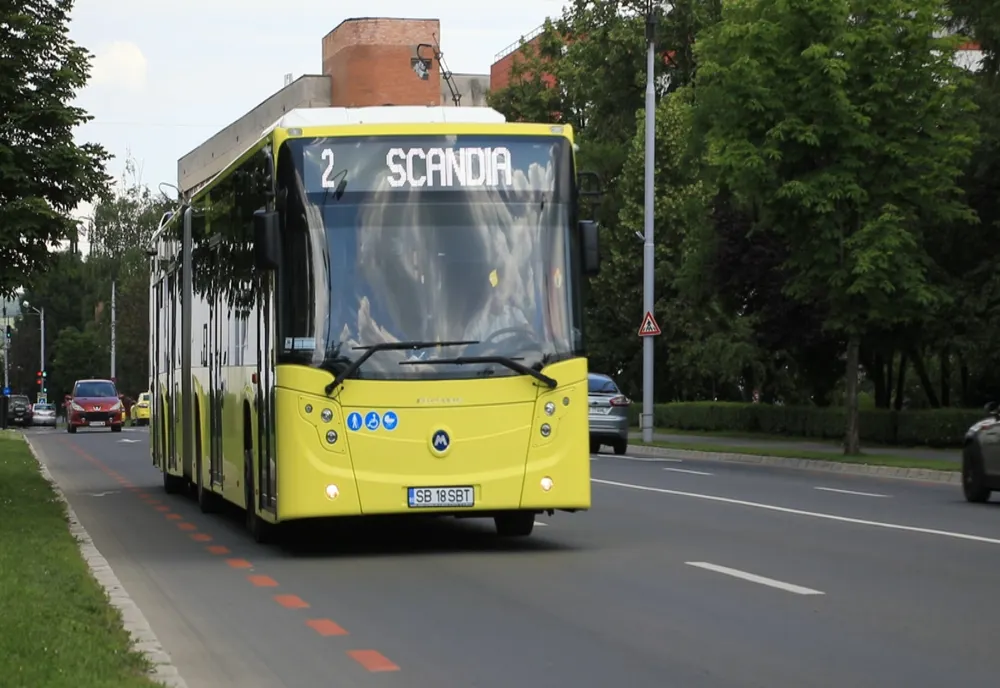 Cum vor circula autobuzele TURSIB în primele trei zile ale lunii mai