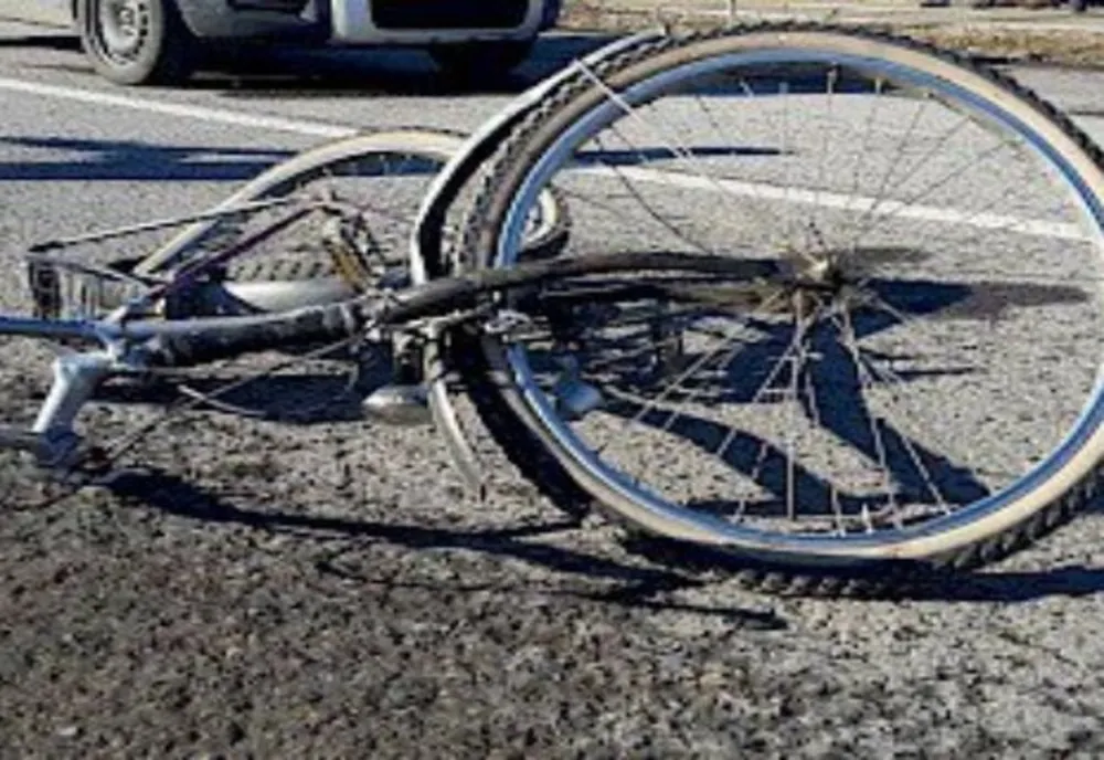 A furat o bicicletă și a plecat la plimbare, prin Sibiu