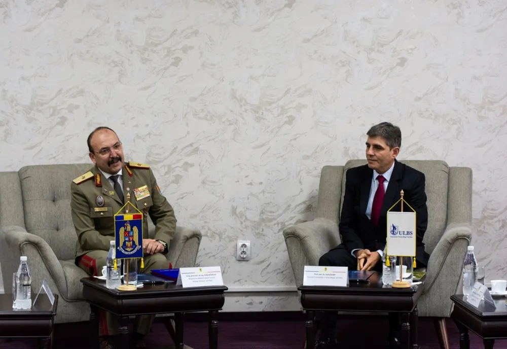 Un nou acord de parteneriat semnat între ULBS și AFT "Nicolae Bălcescu" din Sibiu