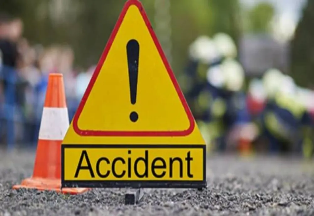 Trei persoane rănite într-un accident rutier, pe DN14
