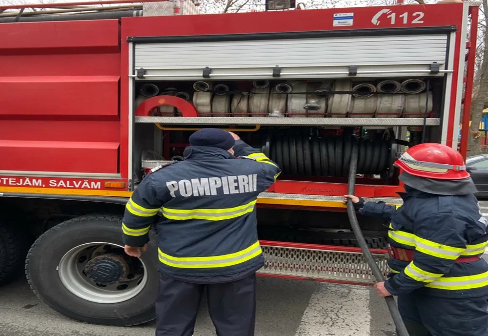 ISU Sibiu - 4 incendii stinse de pompierii militari în cursul nopții
