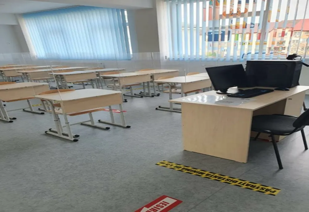 Directorul DSP Sibiu va propune ca toate şcolile din municipiul Sibiu să treacă la cursuri online