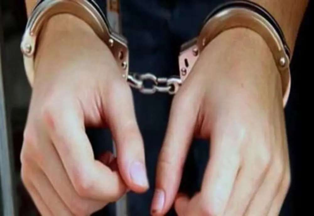 Condamnat și încarcerat pentru furt calificat