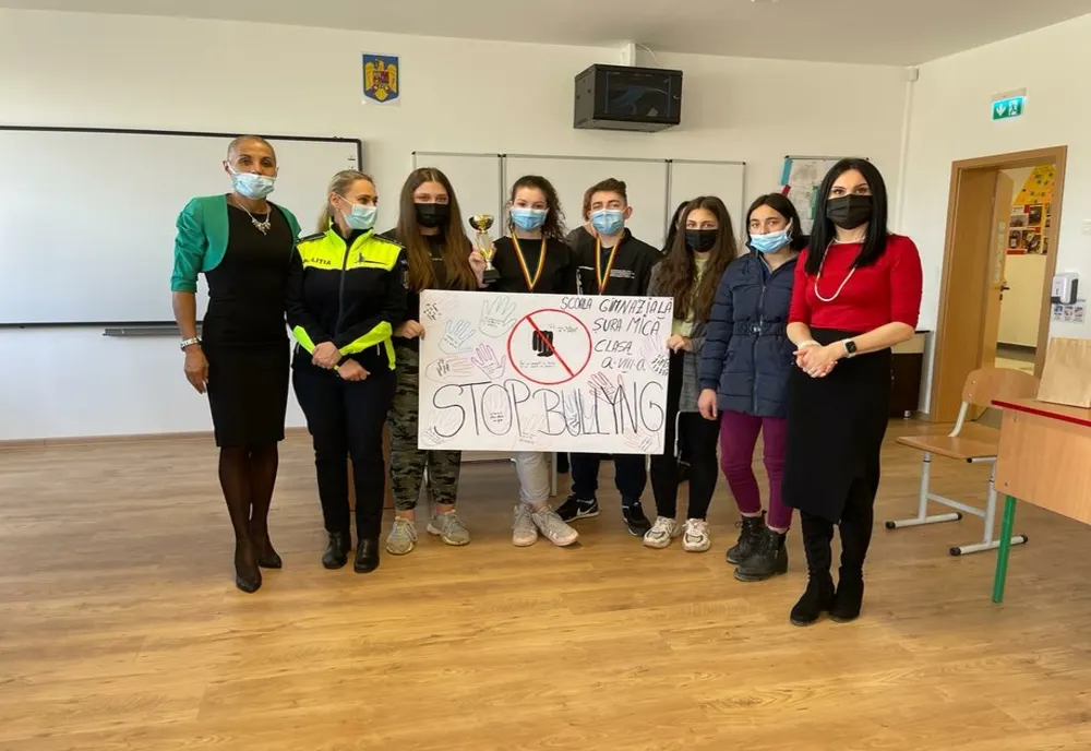 A foat desemnată şcoala câştigătoare a proiectului "Nonviolență în şcoli"! 