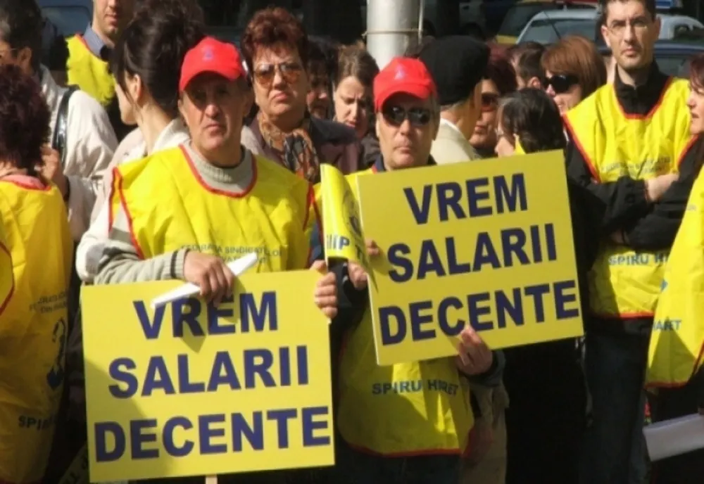 Ministerul Educației: Când vor primi profesorii creșterile de salarii promise de Guvern
