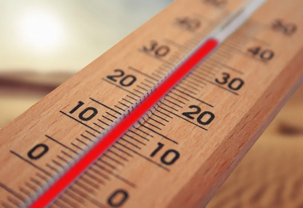 Prognoza meteo 15 aprilie. Temperaturi în prag de caniculă: maxime de 34 de grade