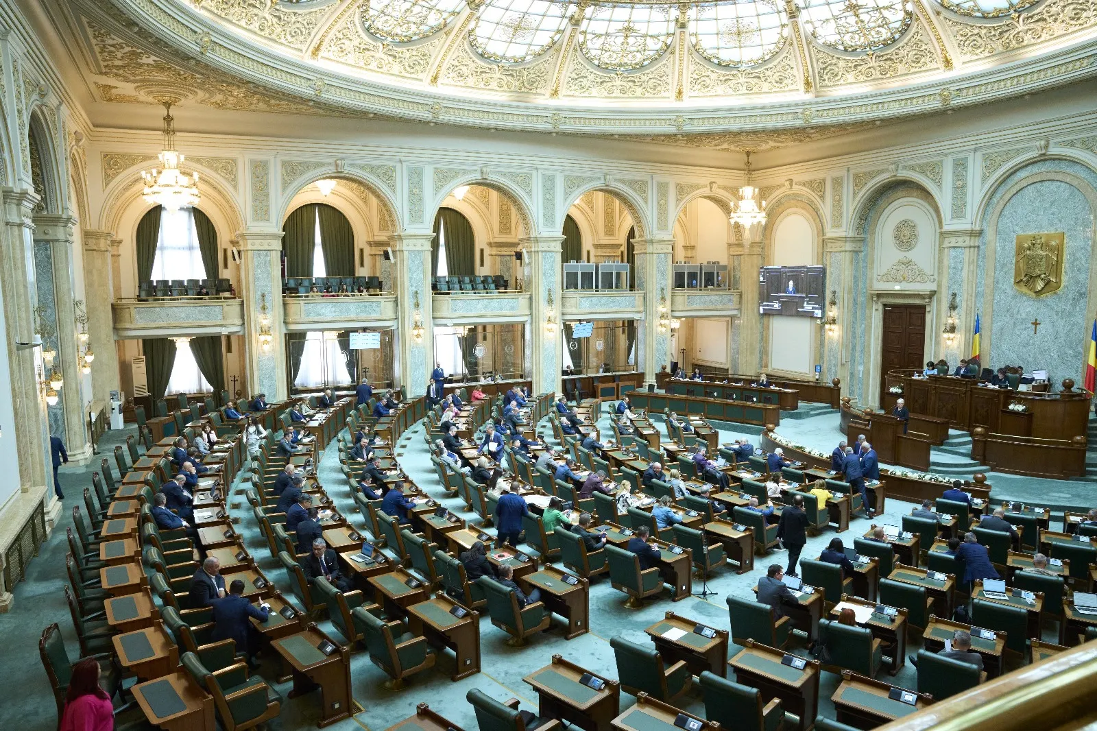 senatul-româniei-la-votul-moțiunii-de-cenzură