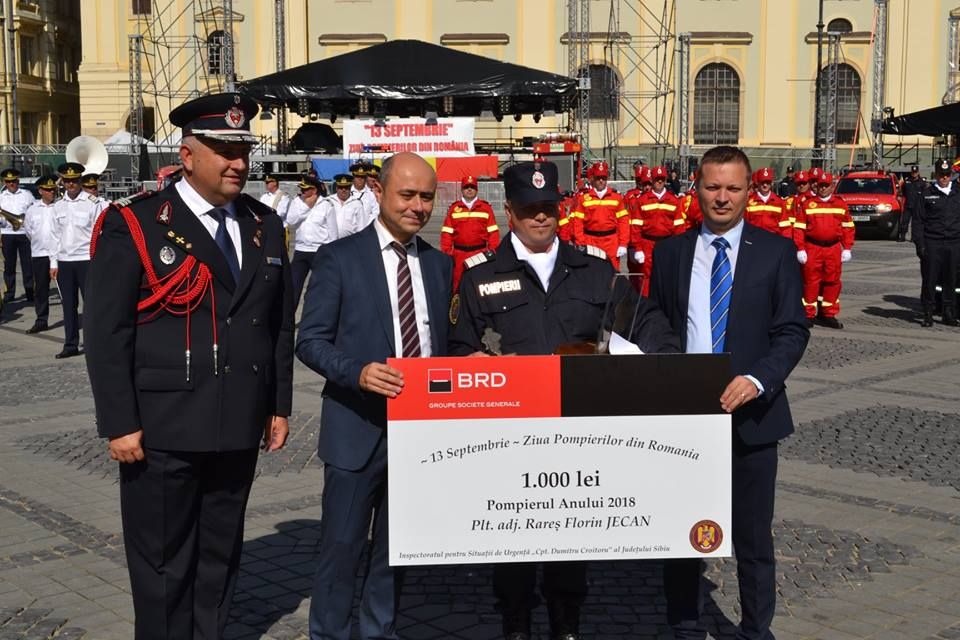 41611342_1122660774569620_58043420693757952_n