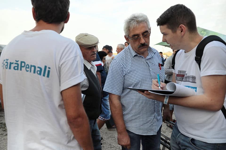 39468211_1848351518589357_6591124213363376128_n