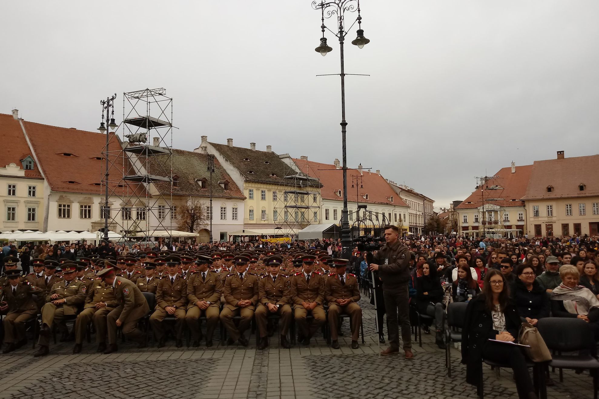 42894622_2245224239030465_5387942825365078016_n