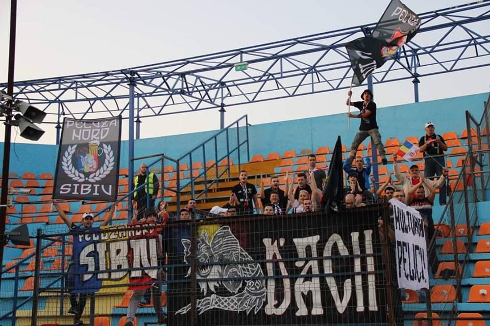 43679396_458257074697472_7104276181356118016_n