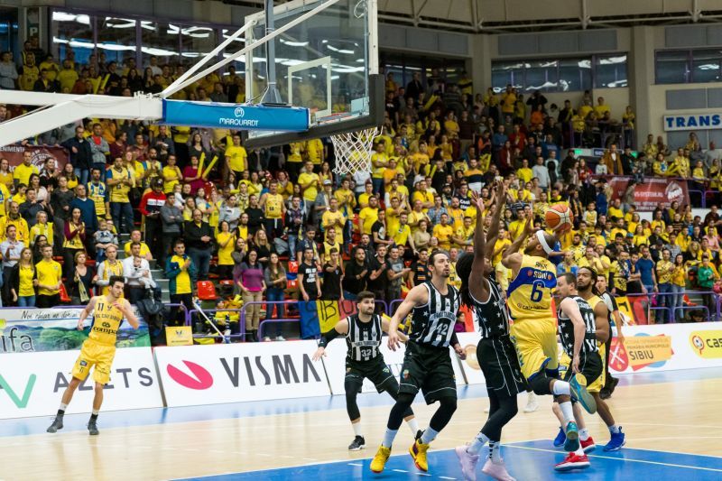 46403191_2156986304351729_6394435808085934080_o