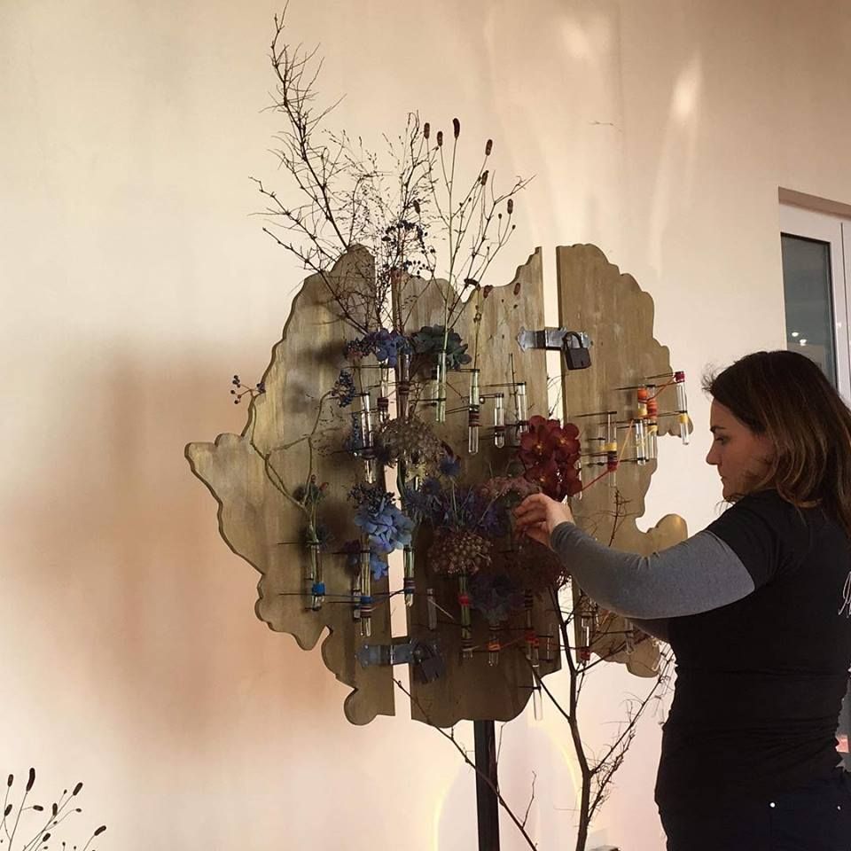 56ce83ed-80c4-4d2d-acae-0377f3ceb7c4