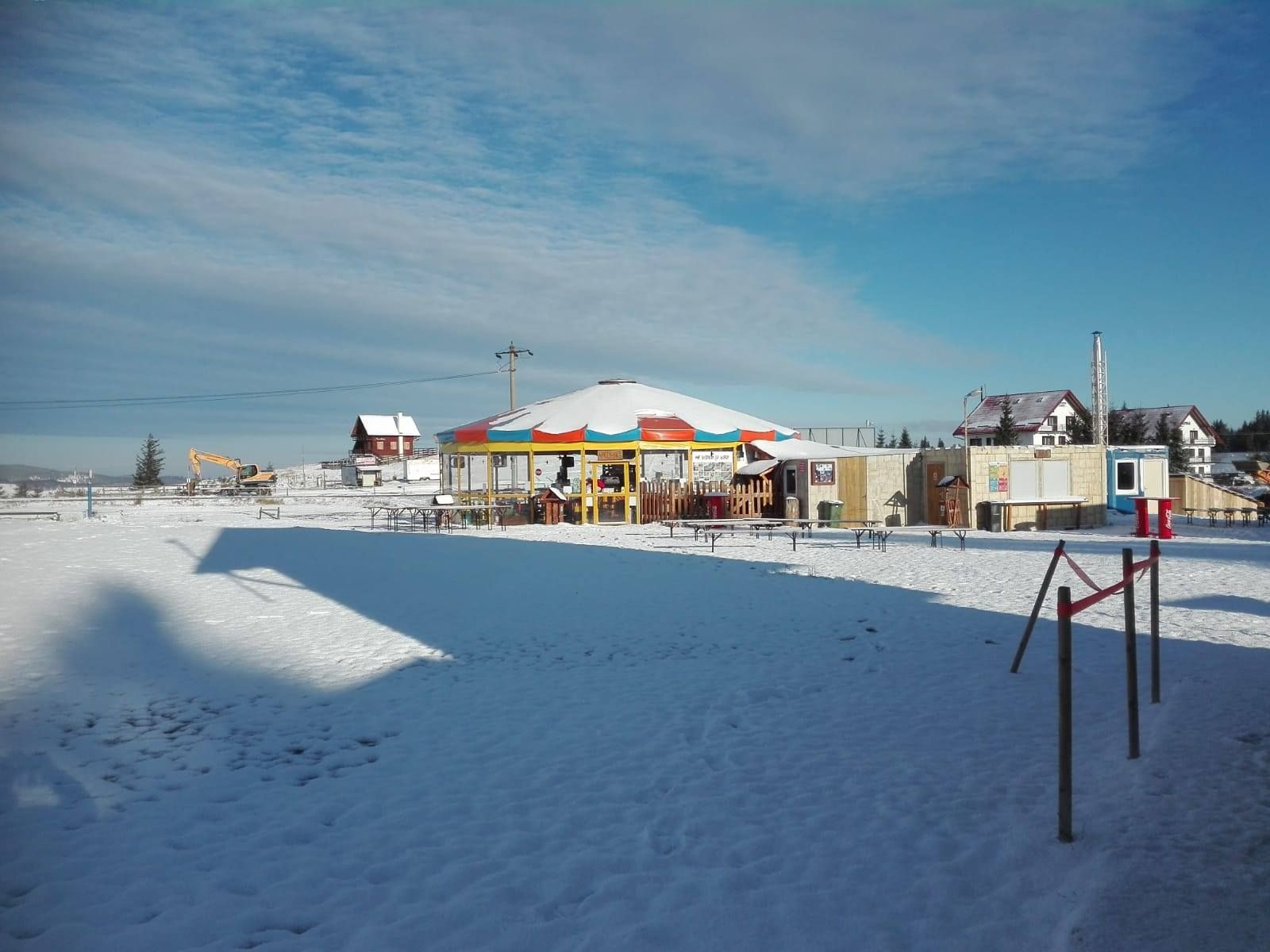 44748462_1892982490789938_1263523831671160832_o