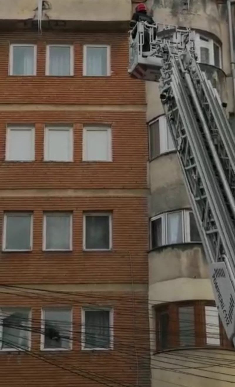 b576428d-5d99-481d-9838-532c4fdf45d9