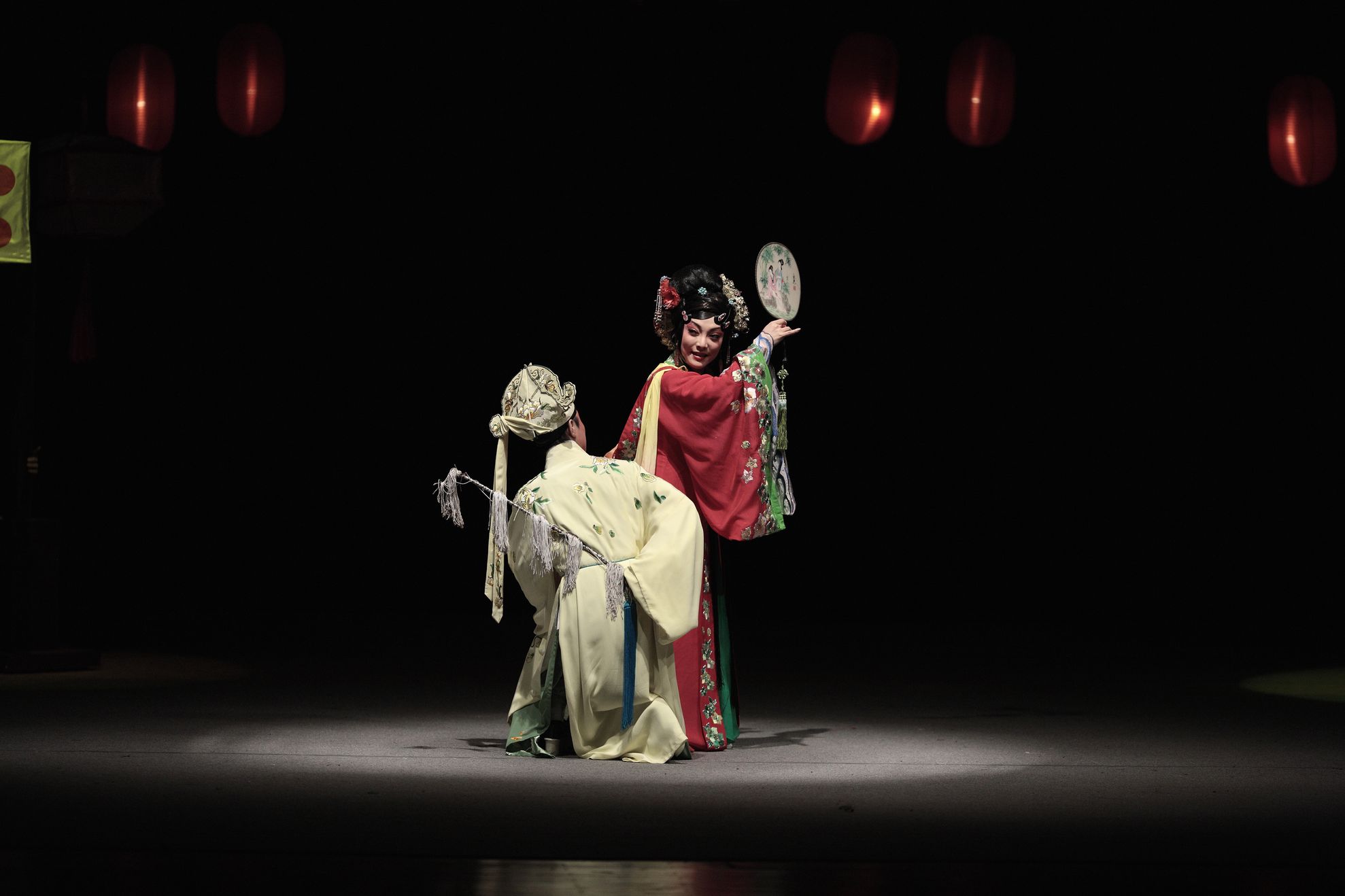 Dama cu camelii_foto Chongqing Chuanju Theatre