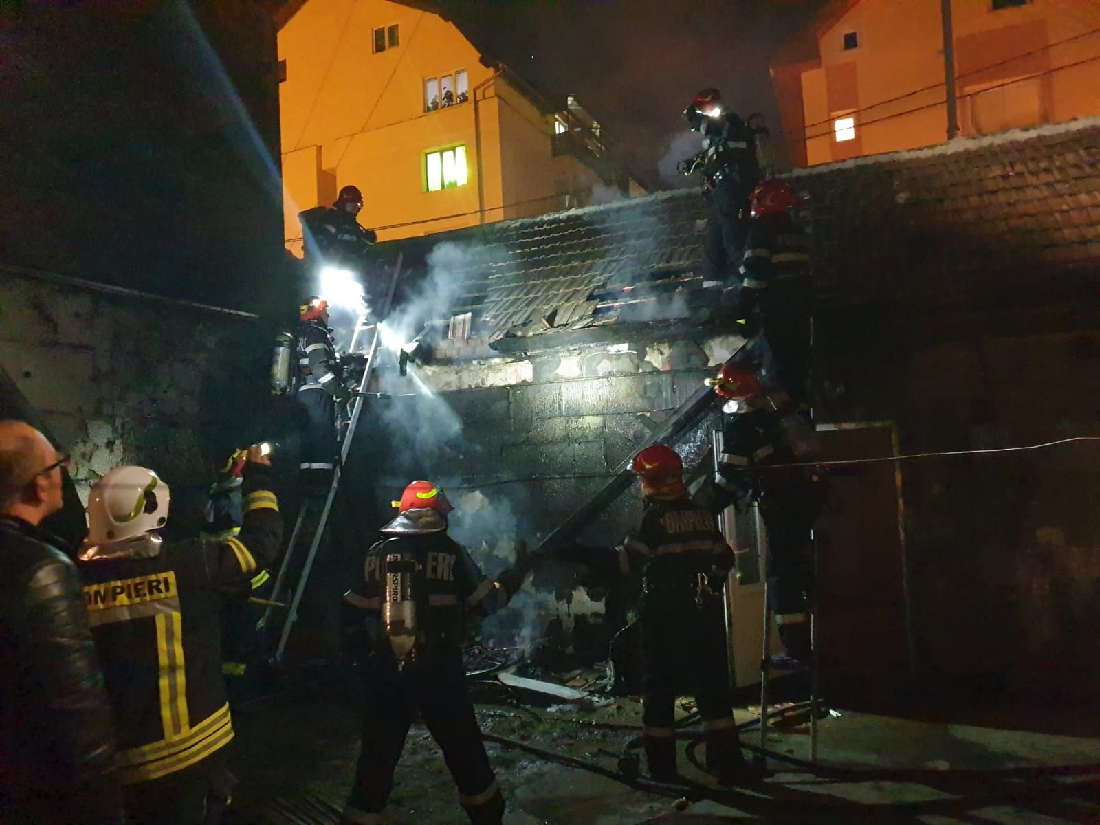 b3005559-27a6-4e67-98f8-da5bea9b9859