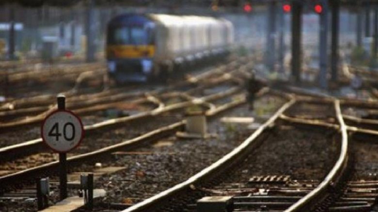 sina_de_tren_poza_poza_05004700