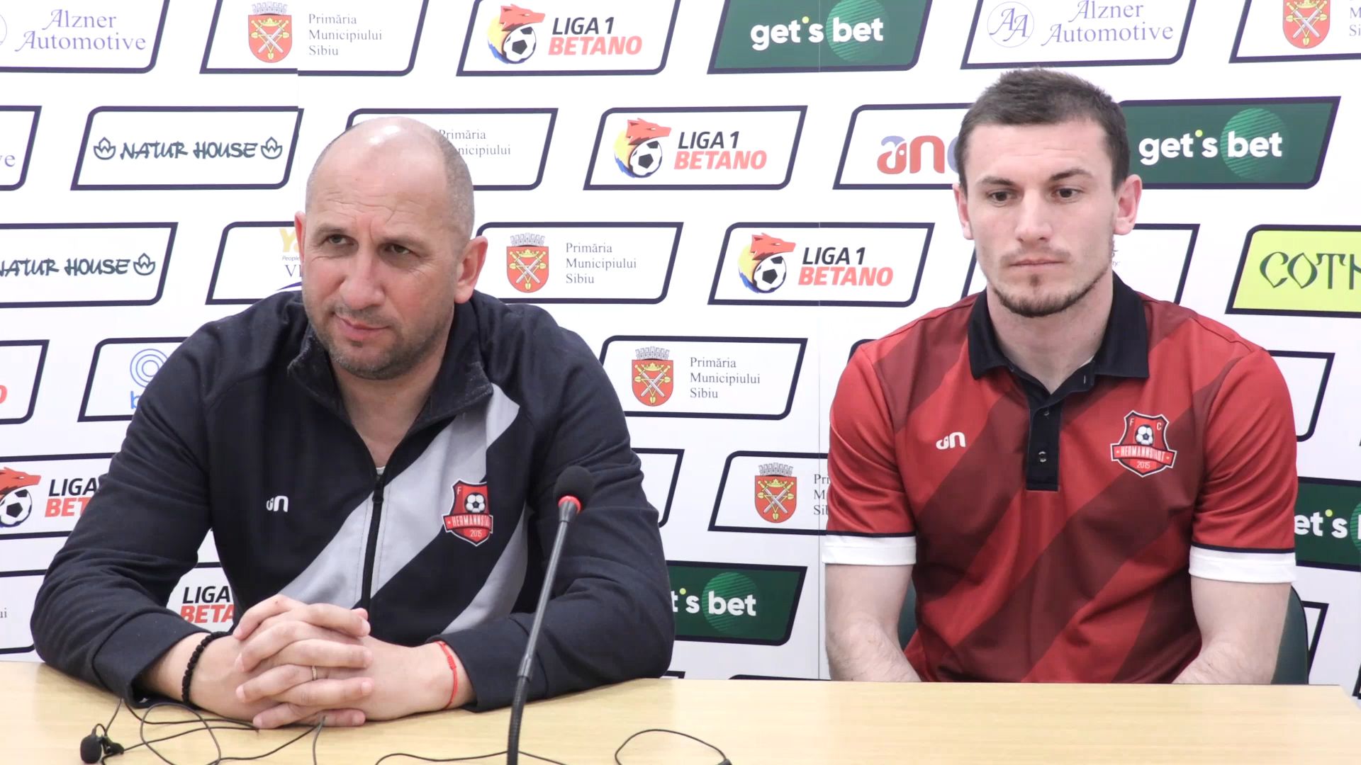 foto conferinta de presa FCH 10.04.2019