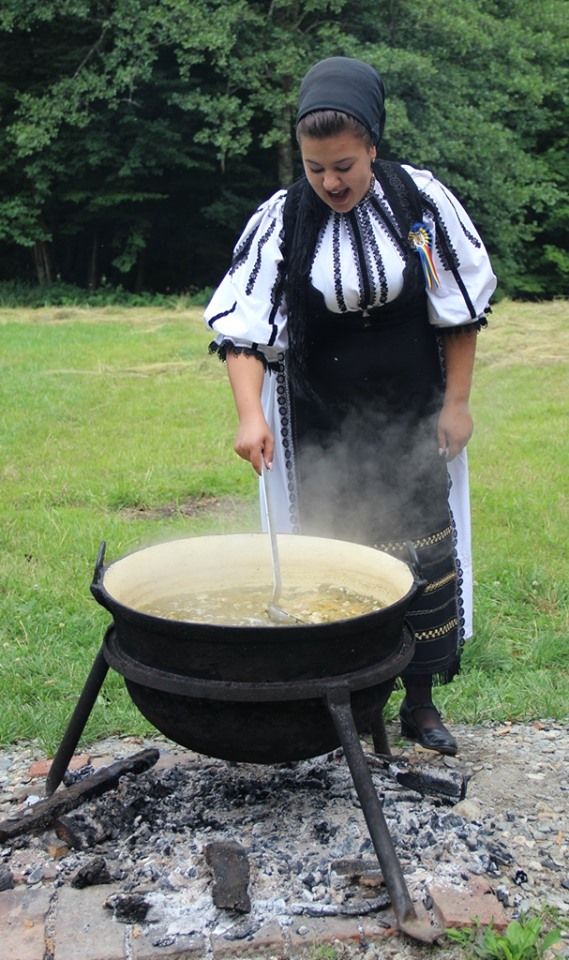 64281593_2229097414072633_6622499722554769408_n