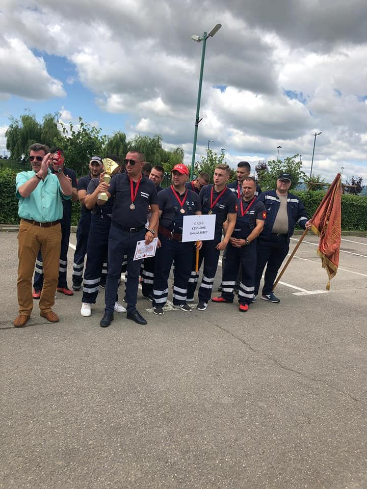 66500470_1337171796451849_6699813879821631488_n