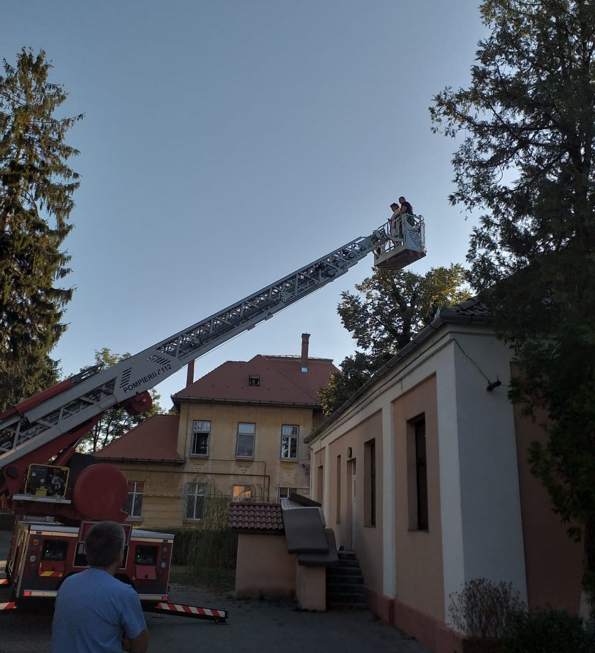 1a339fec-a3d8-40a6-aa07-7e8c799e6d56